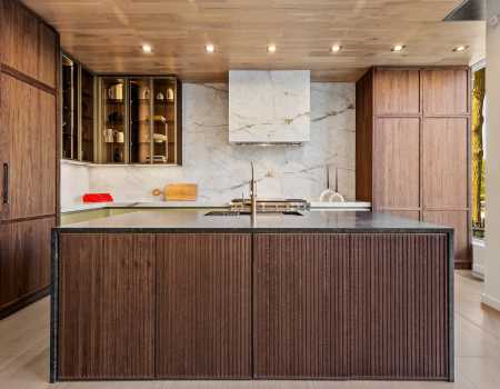 Additional Island Storage in Front