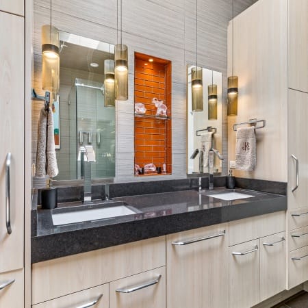 Tree Inch Thick Quartz Counter with Innovative Storage Solutions