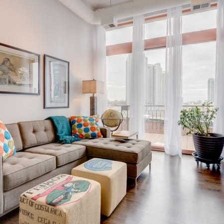 Floor to Ceiling Windows