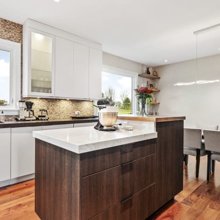 Prep Island with Quartz Countertop