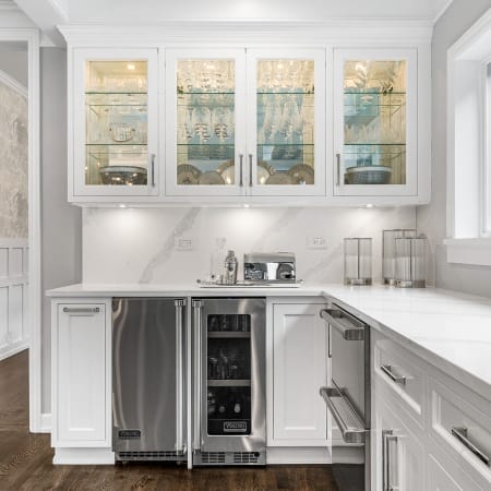 Viking Nugget Ice Maker with Wine Chiller