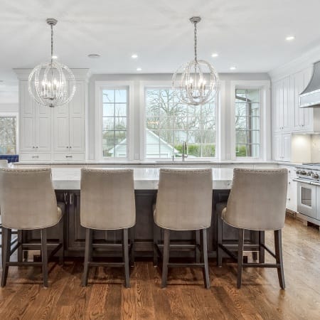 Seating for Six at the Entertaing Kitchen Island