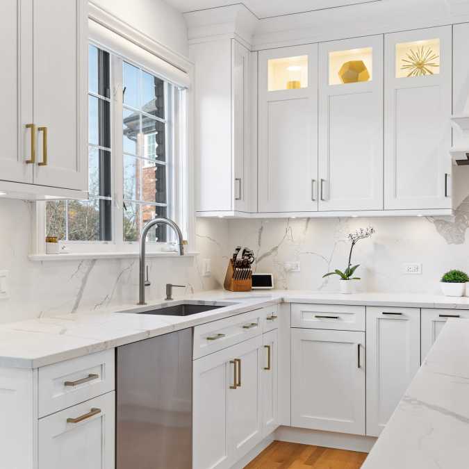 Bronze cabinet hardware