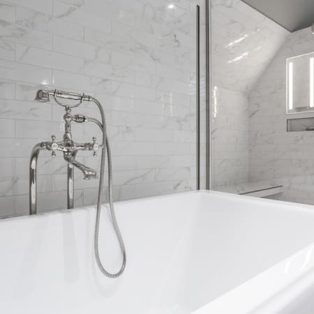 Freestanding Tub Filler and Handheld Sprayer