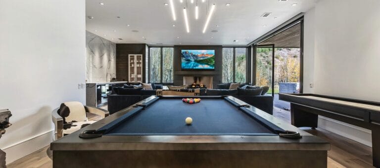 Media Room Blog by Airoom®