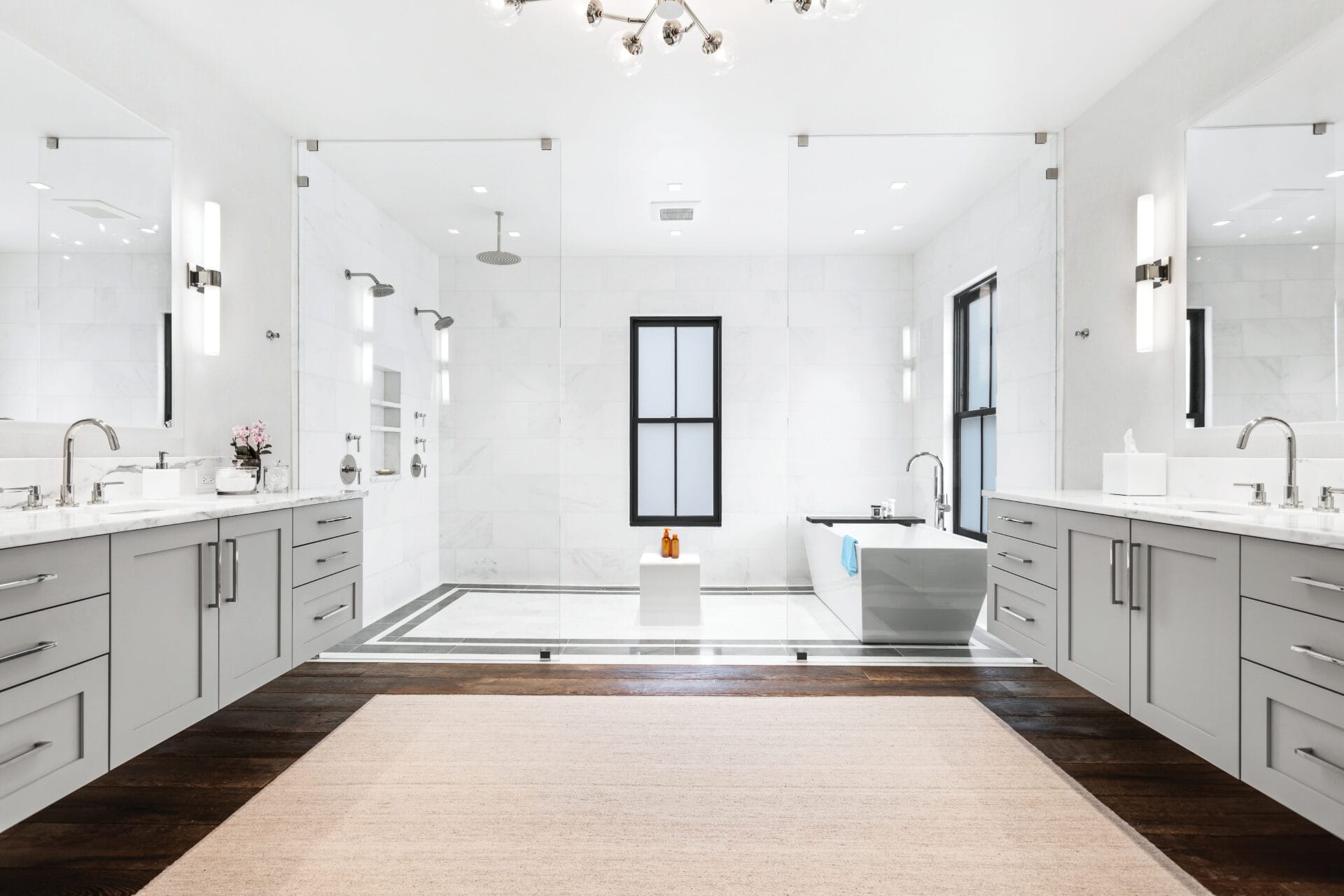 Image of a luxury bathroom remodeled by Airoom®